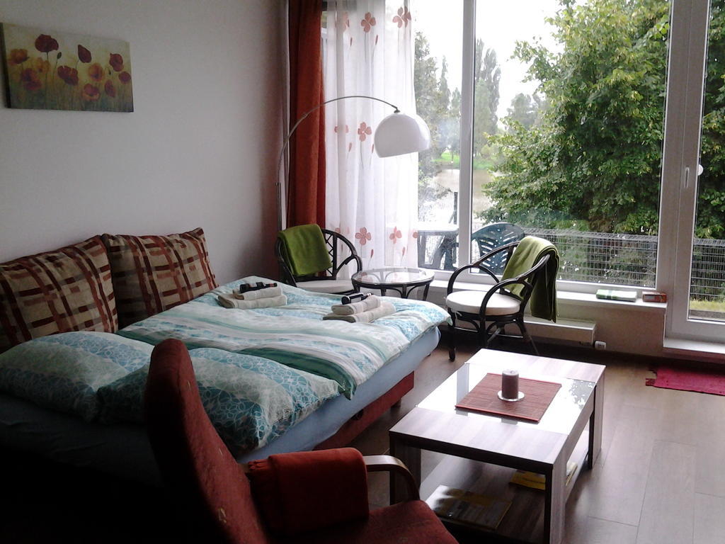 Apartman Residence Nabrezi Beroun  Zimmer foto