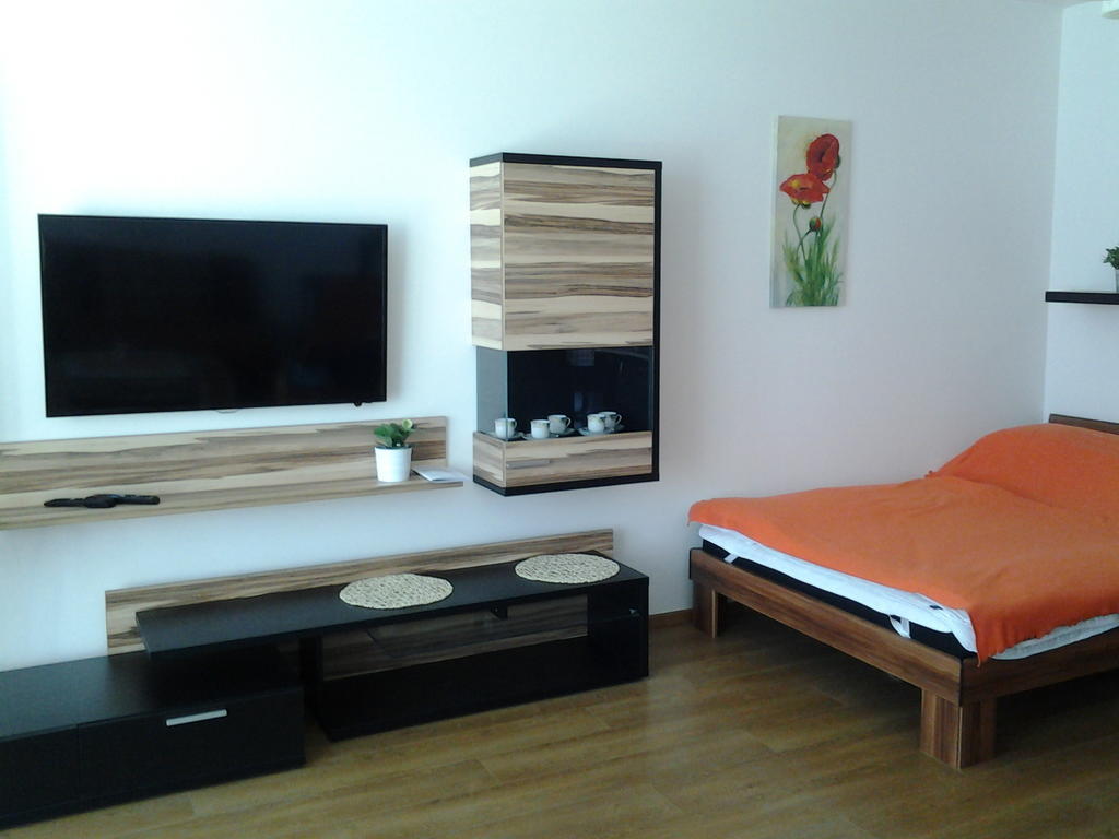 Apartman Residence Nabrezi Beroun  Zimmer foto